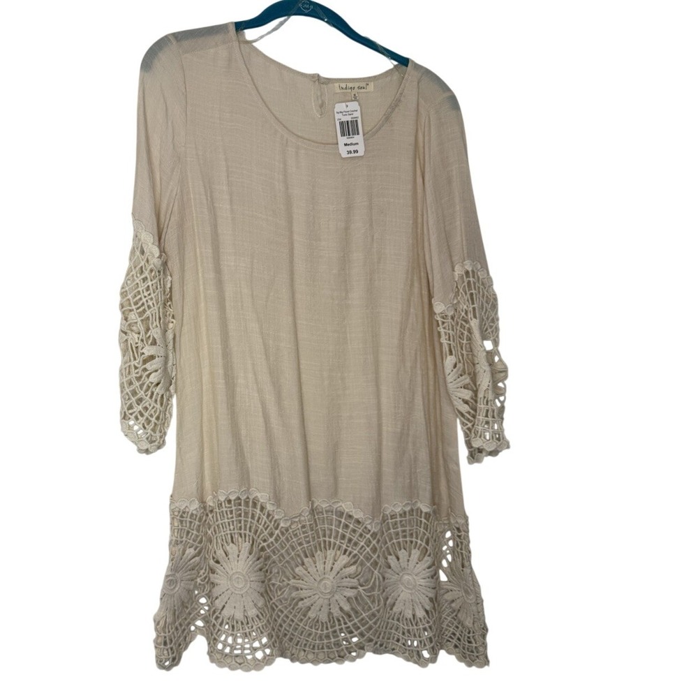 Indigo Soul Womens Sand‎ Beige Floral Crochet Hem Tunic Top Boho Medium NWT